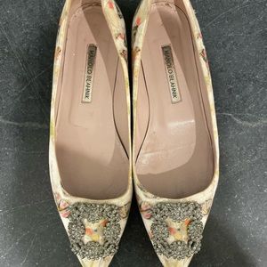 Manolo Blahnik flats